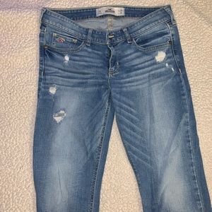 HOLLISTER | Ripped Light Wash Jeans